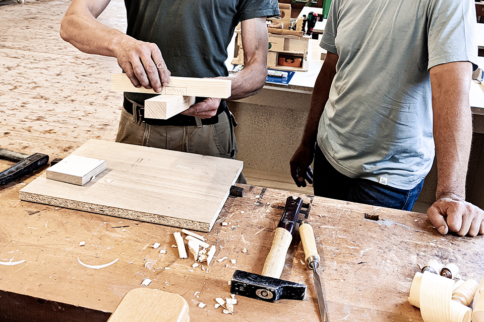 Workshops bei Liebwerk sind eine besondere Erfahrung. Weil wir von Holz, Handwerk und Design einfach nicht genug kriegen. 
