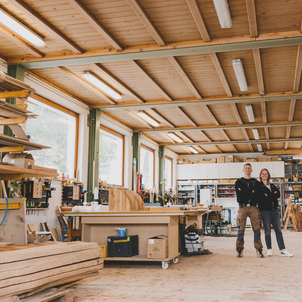 In der Schreinerei Liebwerk am Bodensee ist die Werkstatt der wahre Craftplatz.