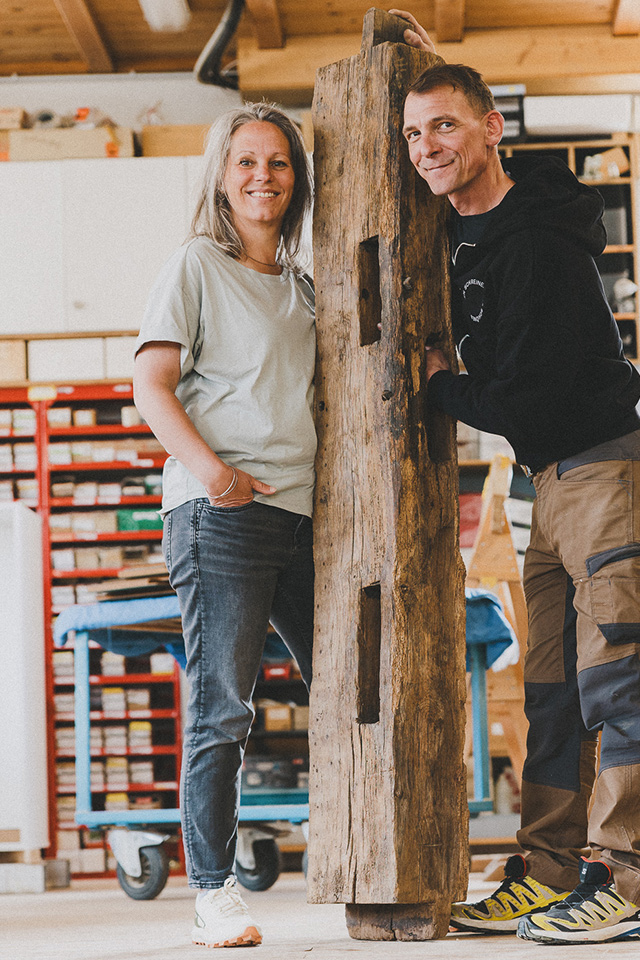 Persönliche Beratung statt online Service - dafür steht die Altholz Schreinerei Liebwerk